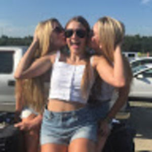 Meet your Posher, Devan